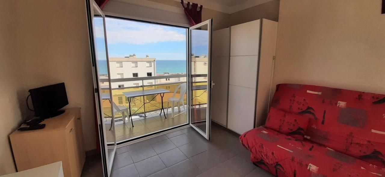 Le Miramar Appartement Face A La Mer - Balcon - Clim Сен-Сіпріян Екстер'єр фото