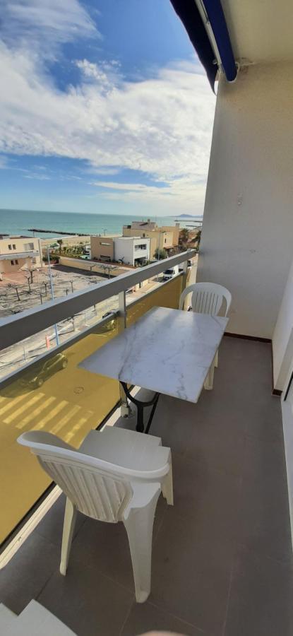 Le Miramar Appartement Face A La Mer - Balcon - Clim Сен-Сіпріян Екстер'єр фото